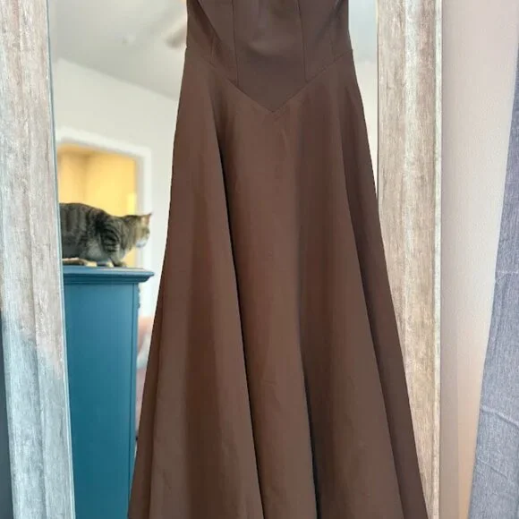 NWT, Odd Muse "The Ultimate Muse" Midi Strapless corset midi dress in brown - Picture 3 of 6